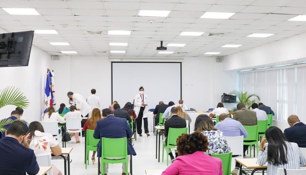 En este momento estás viendo Sobrepeso y obesidad factores de riesgo en el desarrollo del cáncer.